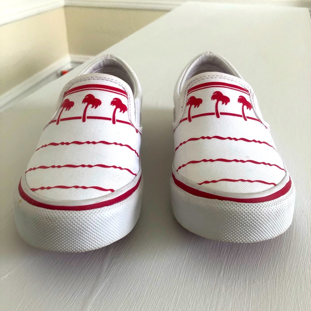 Love In-N-Out?!